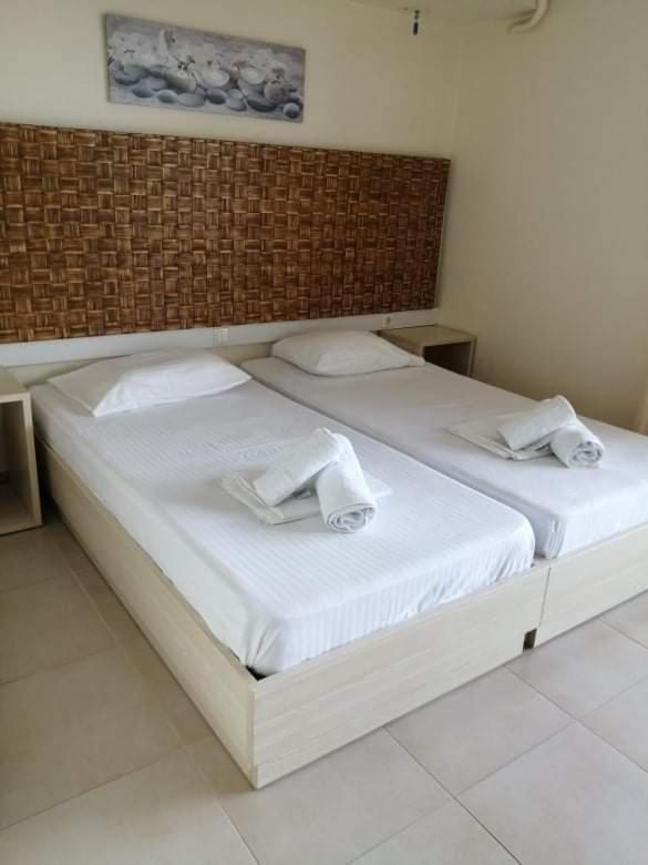Pantheon Beach Hotel Olympiakí Aktí Екстериор снимка