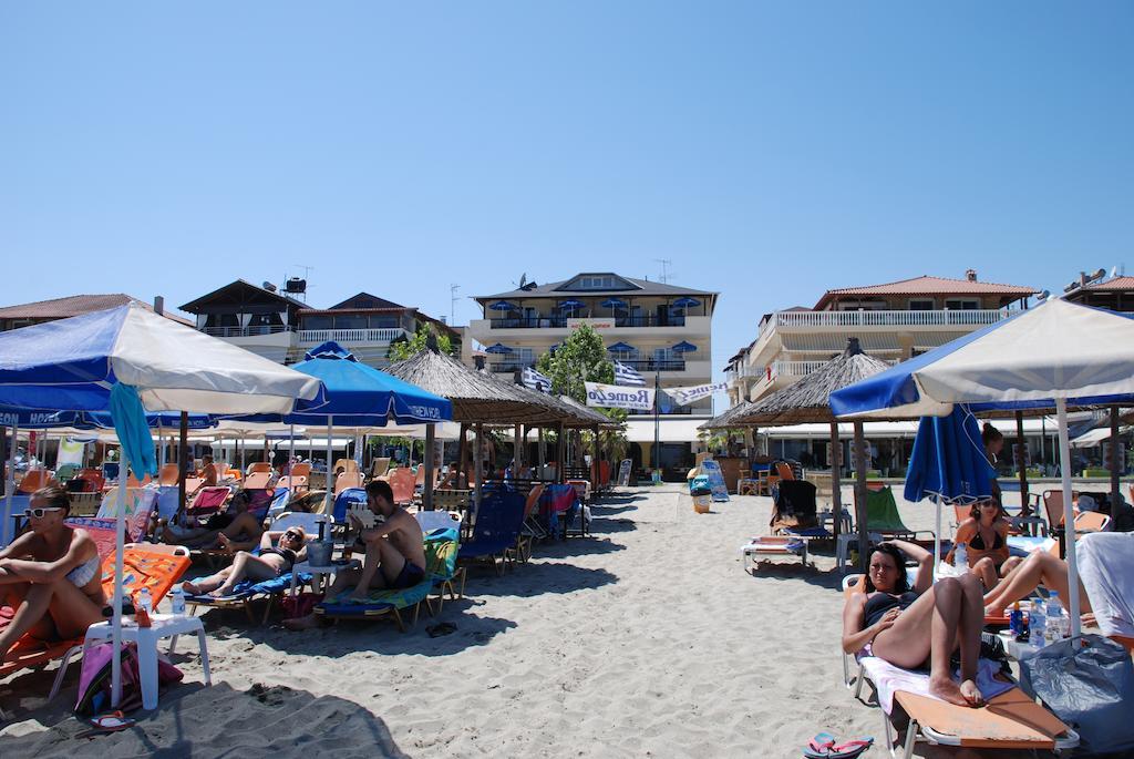 Pantheon Beach Hotel Olympiakí Aktí Екстериор снимка