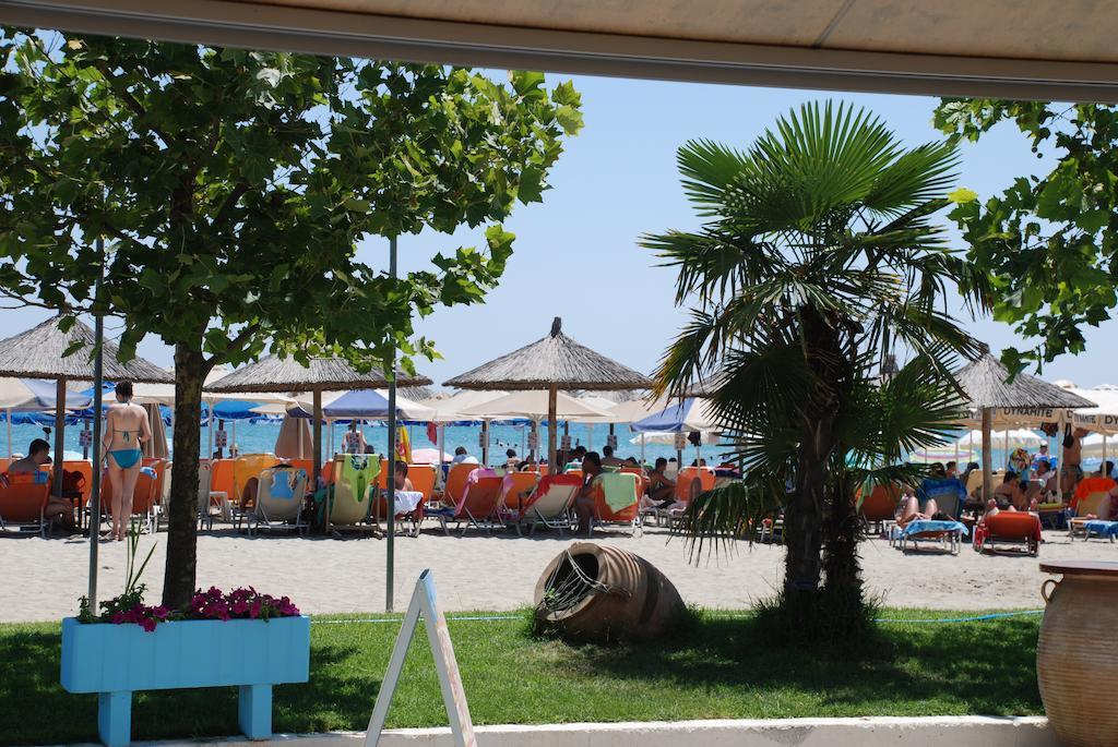 Pantheon Beach Hotel Olympiakí Aktí Екстериор снимка